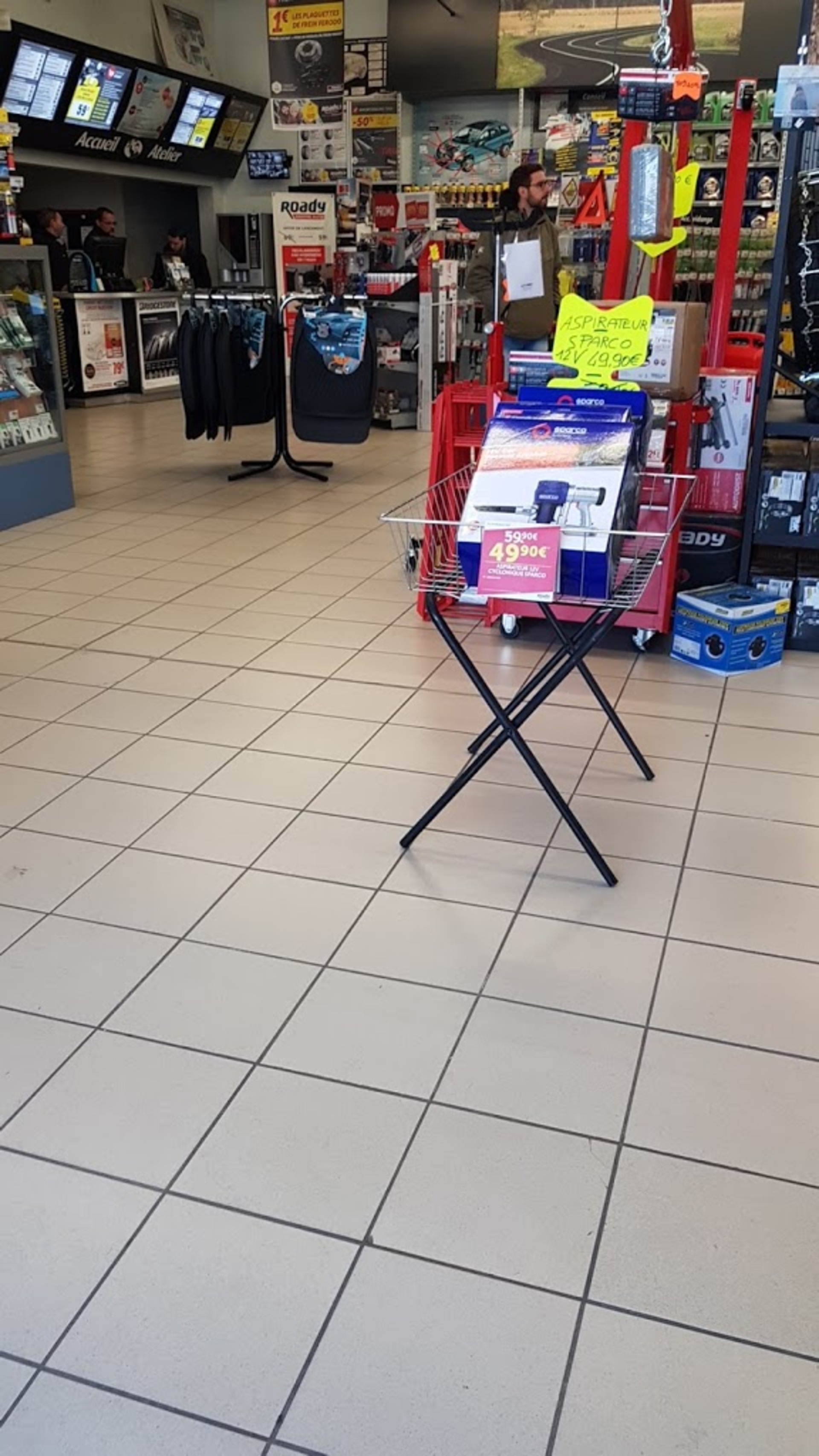 Photo Centre Auto Roady Aubenas